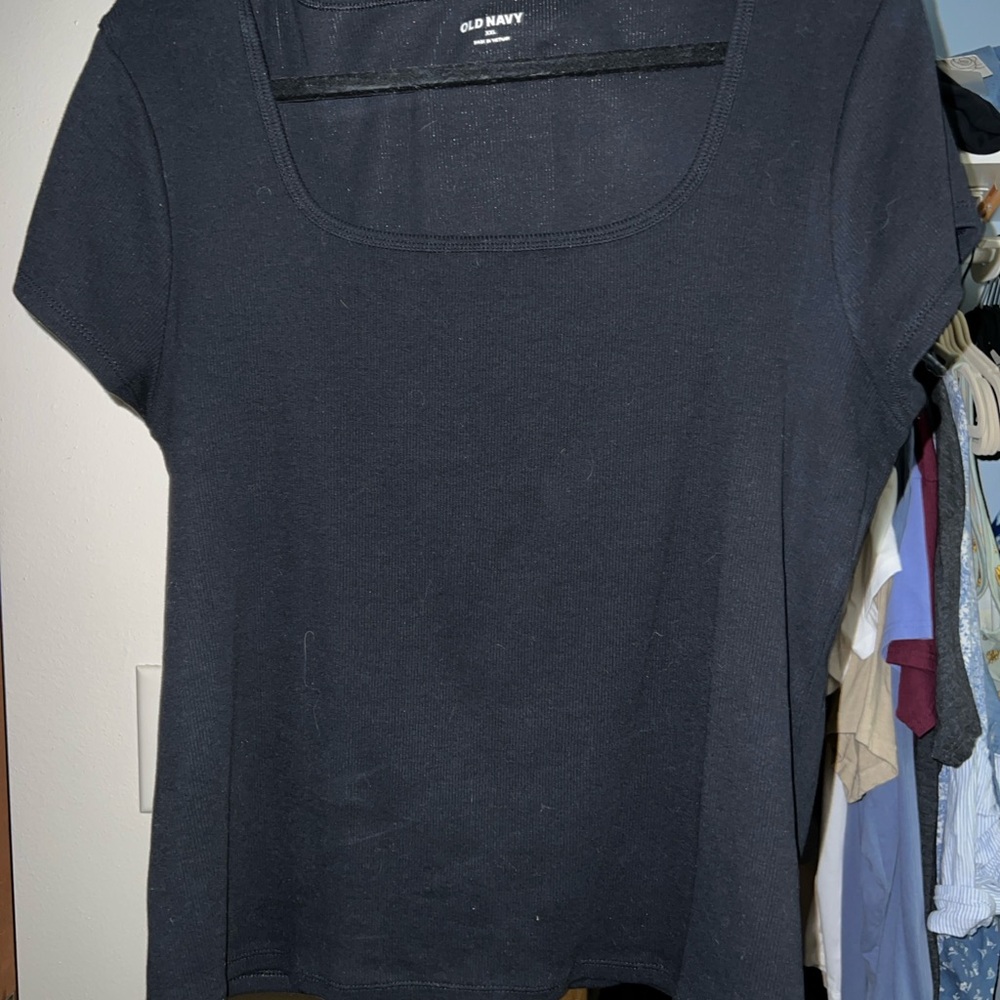 Old Navy Women's Dark Tee